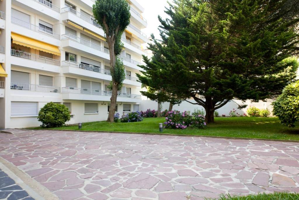 Reine Nathalie Apartment Биариц Екстериор снимка